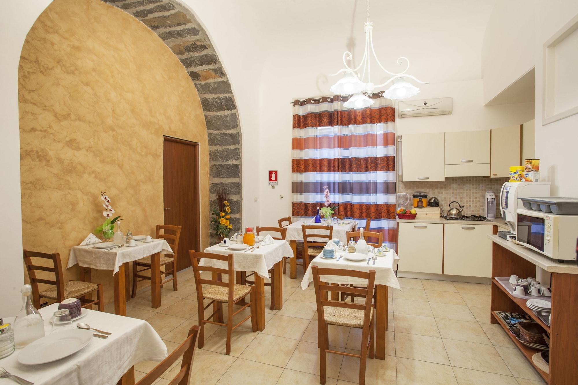 리포스토 Siciliaetnamare B&B 외부 사진