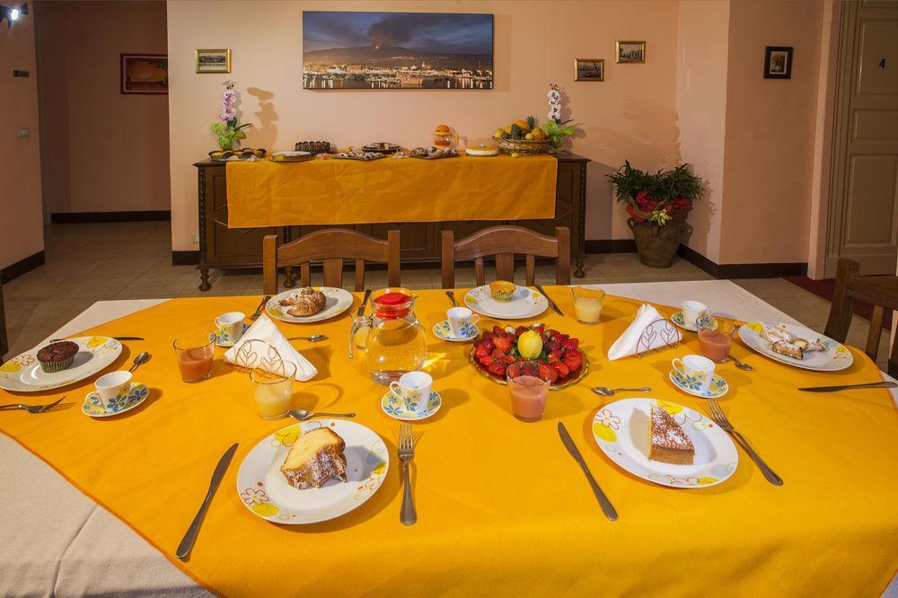리포스토 Siciliaetnamare B&B 외부 사진
