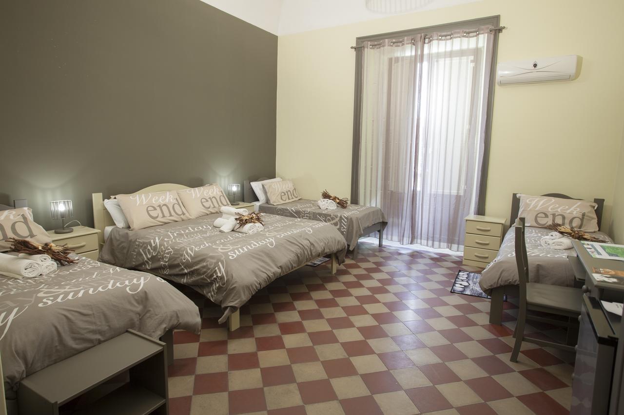 리포스토 Siciliaetnamare B&B 외부 사진